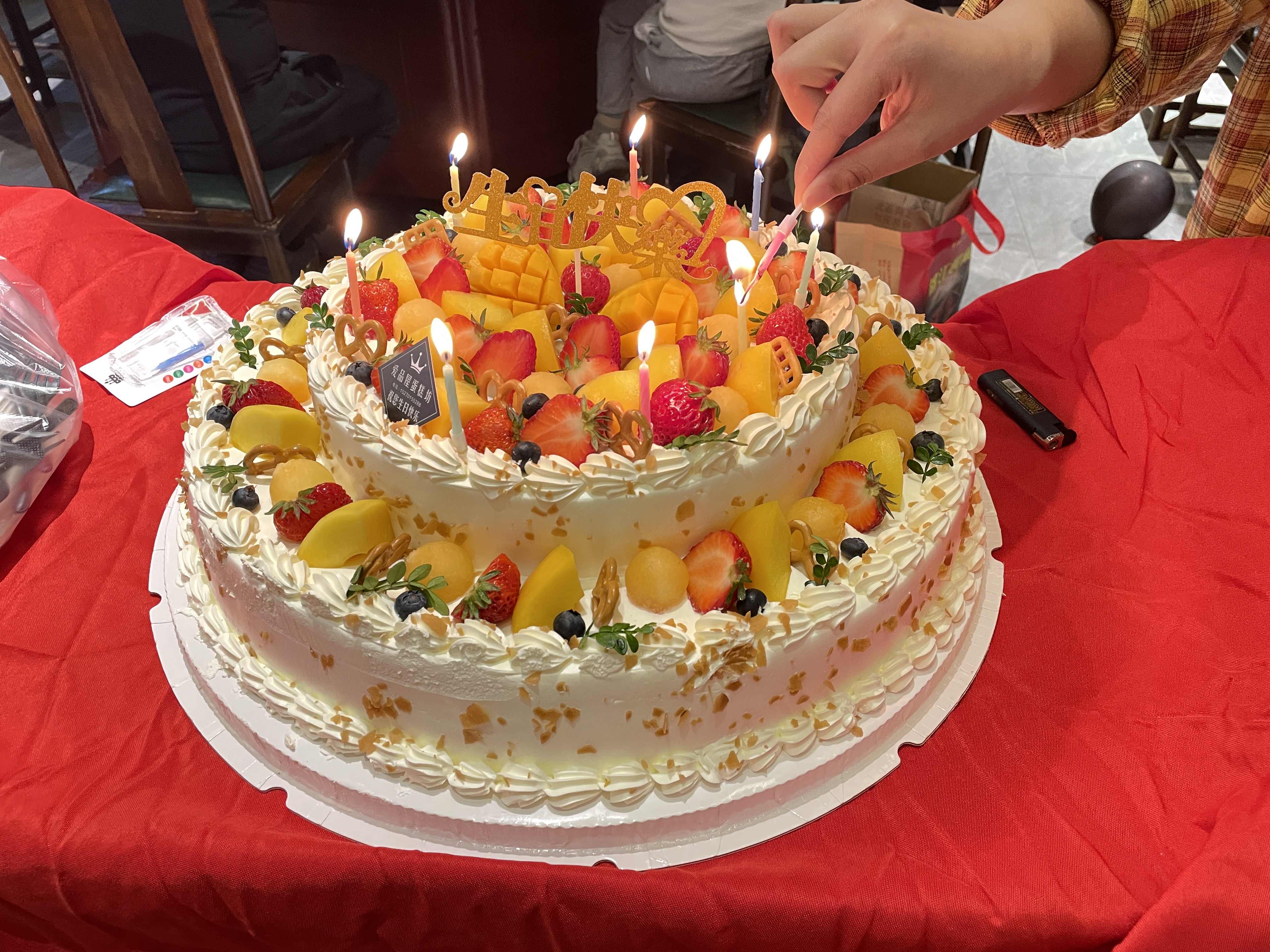 共享春光--允福亨新能源2-3月份生日会